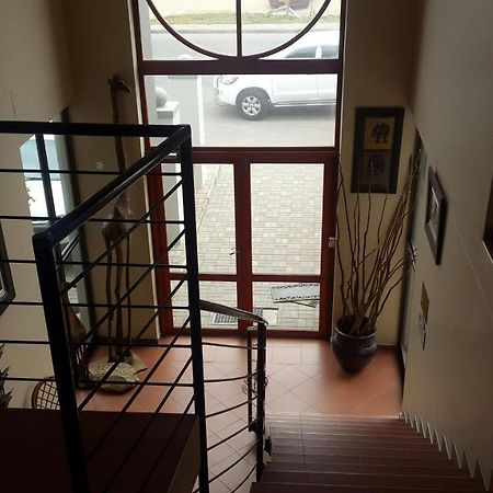Kleines Nest Bed And Breakfast Walvis Bay Bagian luar foto